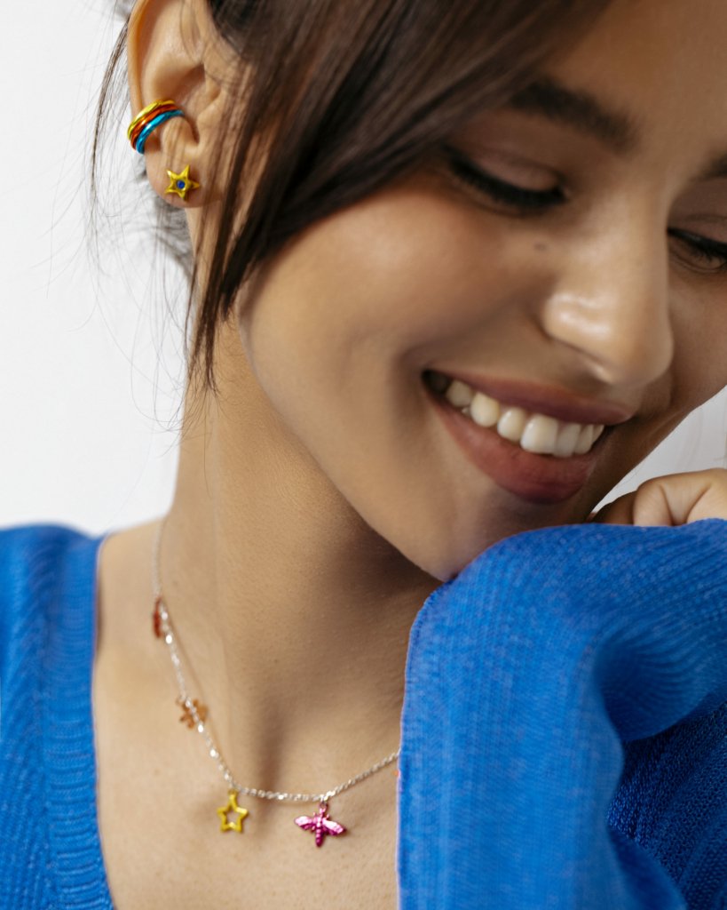 Пусеты с цветными фигурками