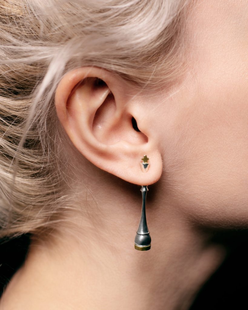 Моносерьга-джекет Король