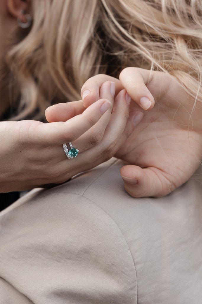 Кольцо-дорожка с 7 бриллиантами