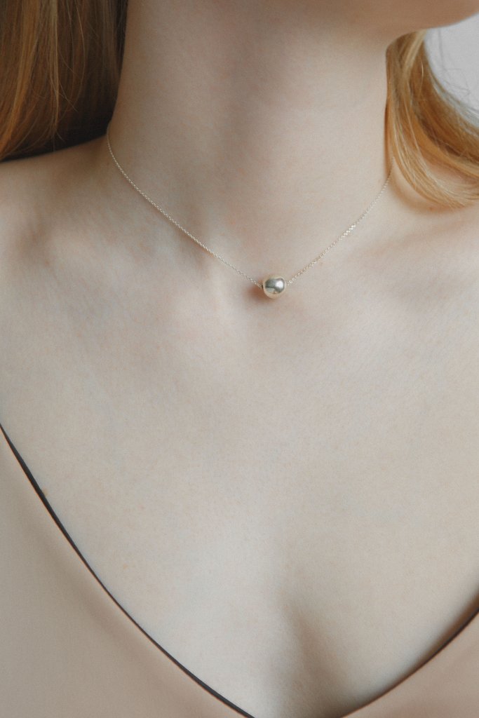 Подвеска c серебряным шариком L