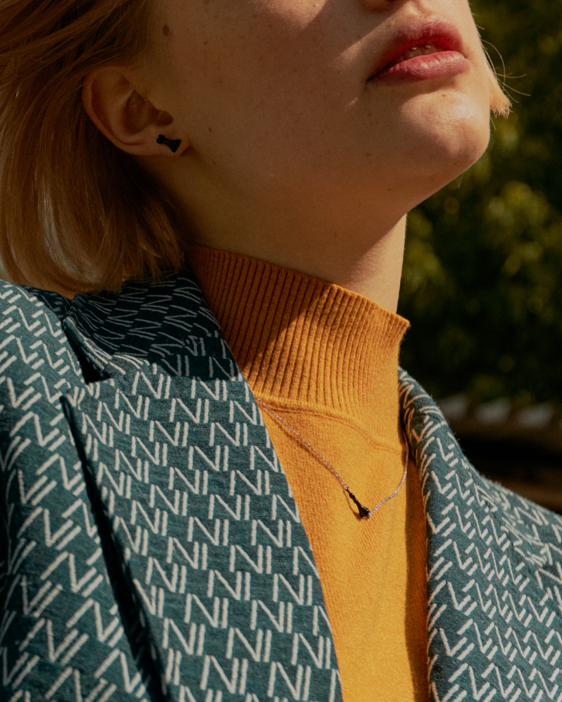 Подвеска Слон Черный