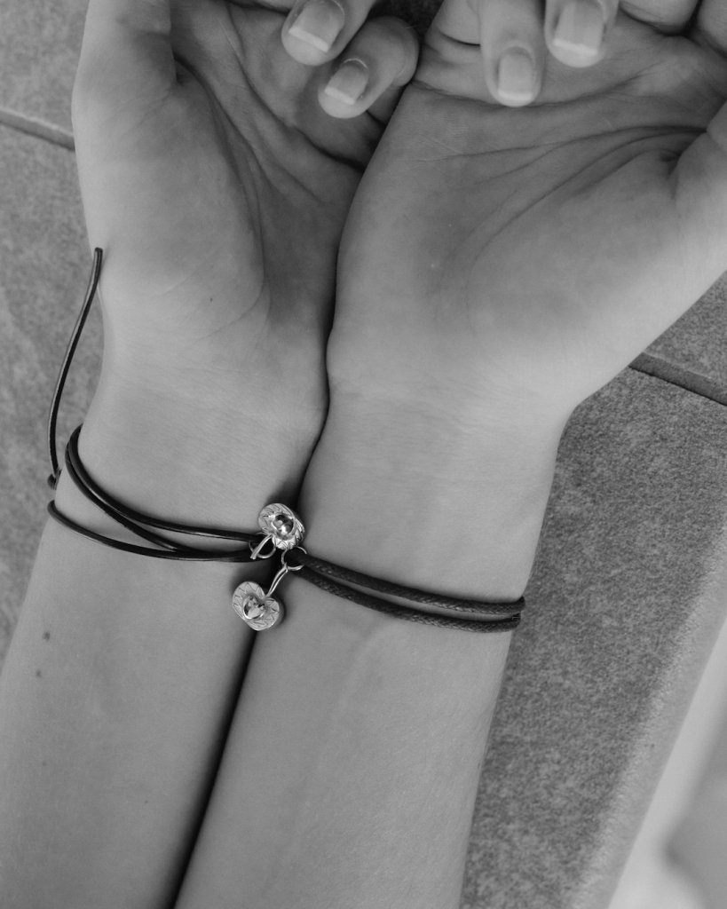 Подвеска вишенка без косточки