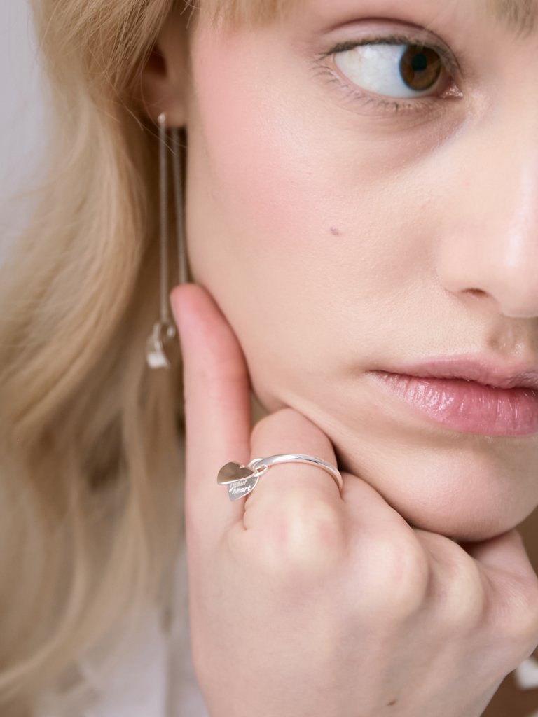 Кольцо с завлекалочкой