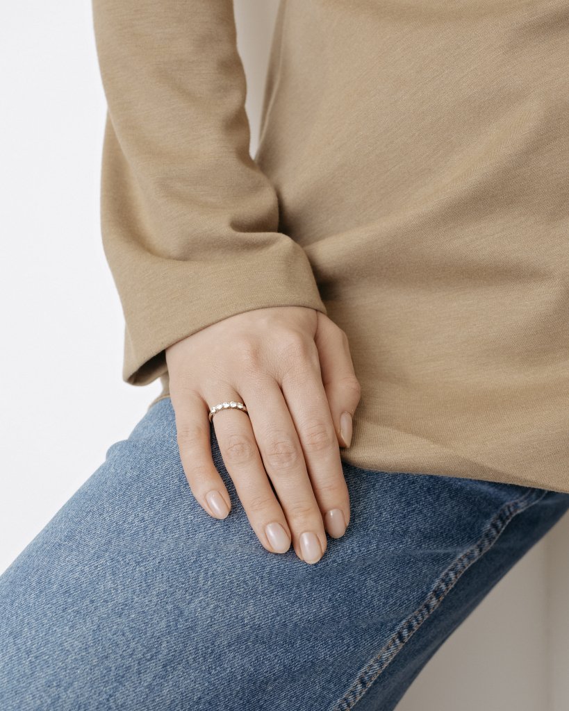 Кольцо-дорожка с 5 бриллиантами